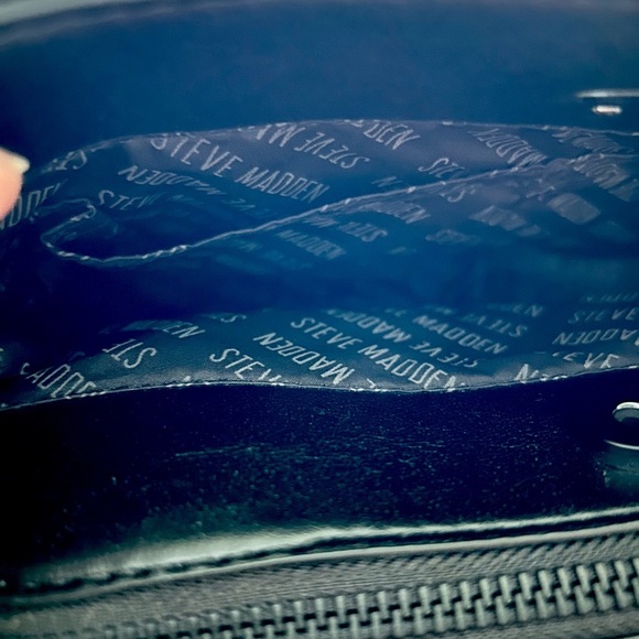 Steve Madden Black Handbag with Texture NWT - Picture 13 of 13